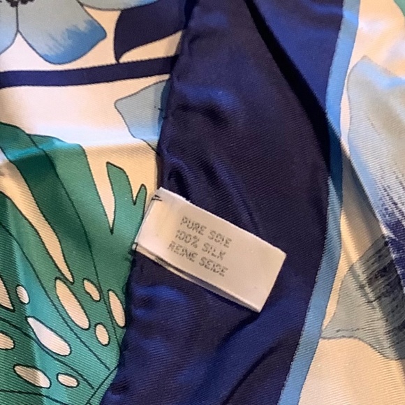 Vintage Christian Dior Silk Floral Scarf - Picture 6 of 9